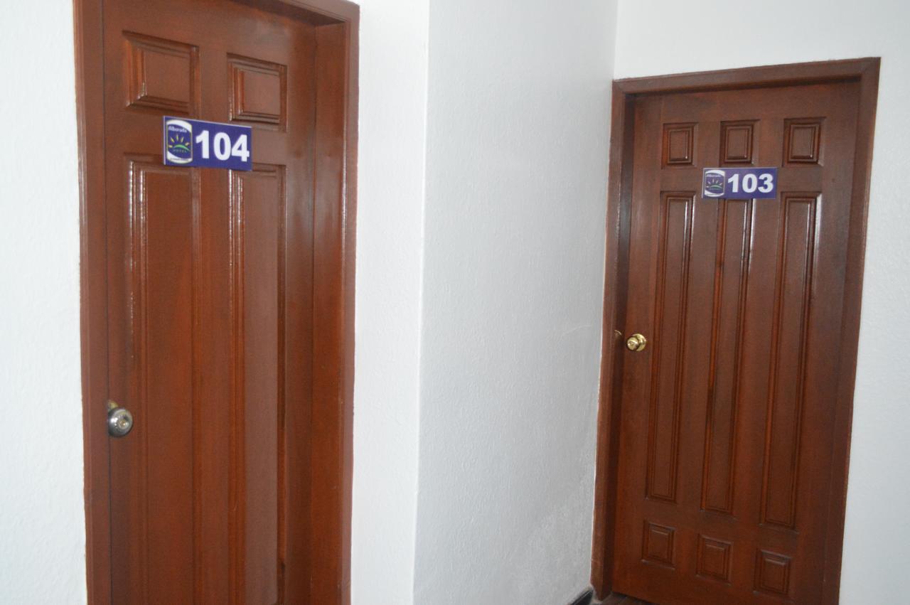 Hostal Alborada Riobamba Esterno foto